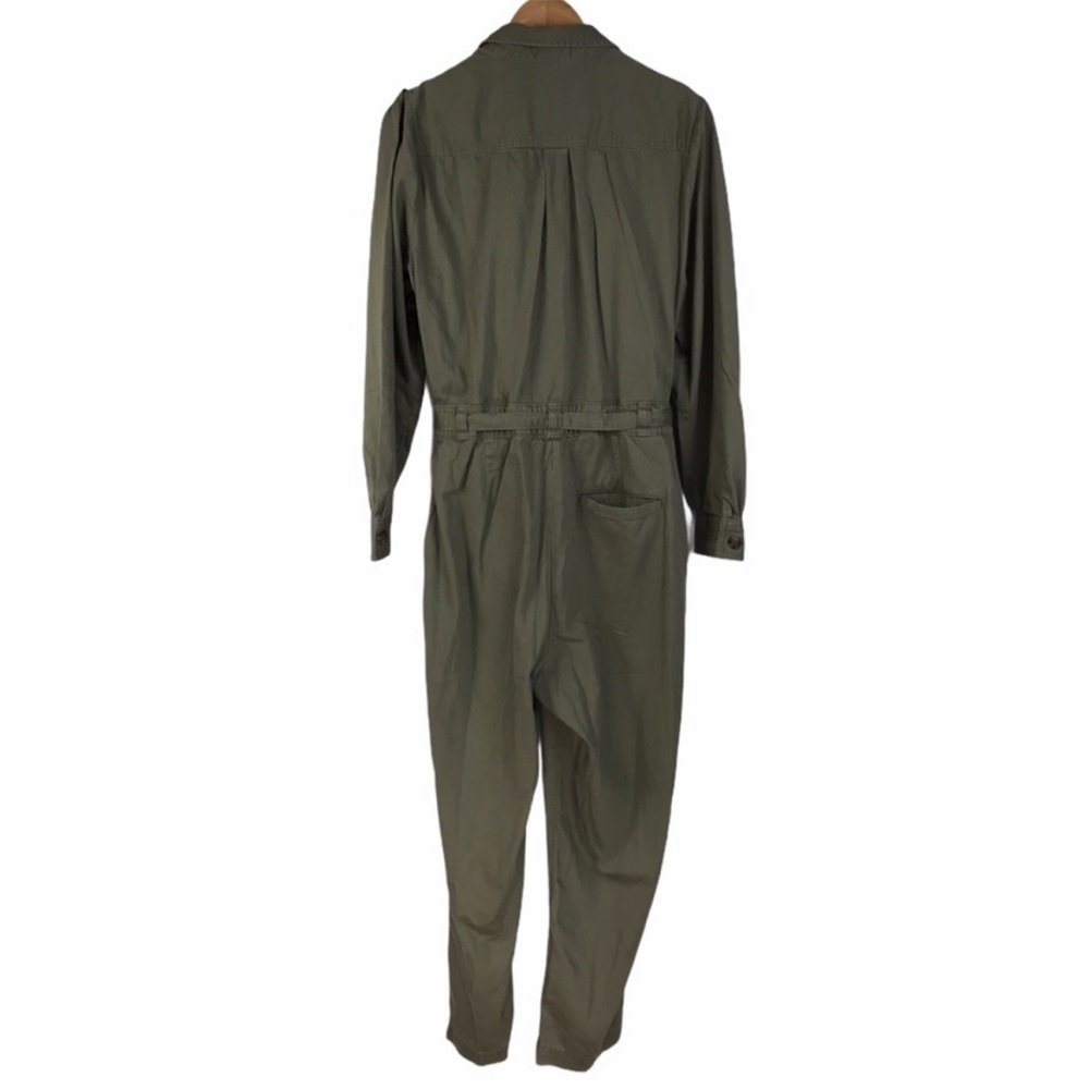 Army green long sleeve jumpsuit with belt
